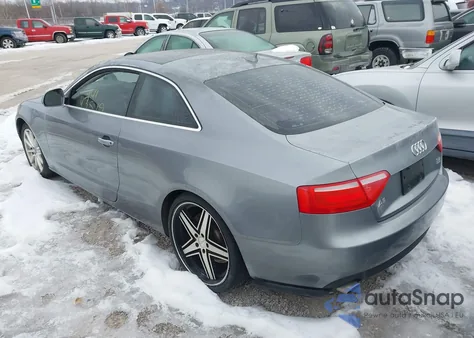 2009 Audi A5 3.2L from USA, damaged, VIN WAUDK78T39A013509